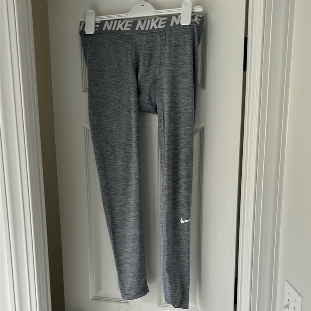 Nike Gray Leggings with Elastic Waistband